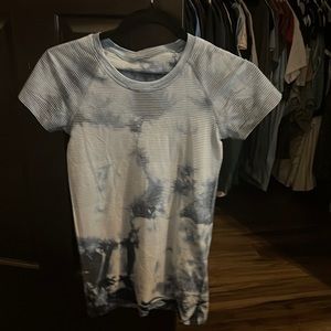 Lululemon Swiftly Tech Tee